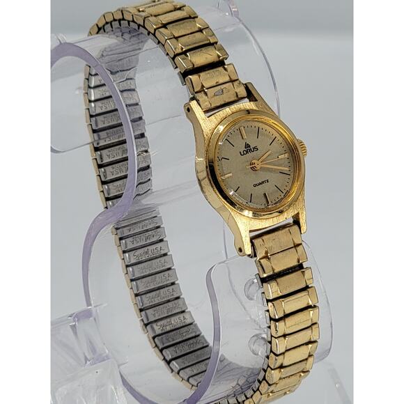 1980s Lorus Gold Plated v236-0080 Ladies Quartz watch main image 5